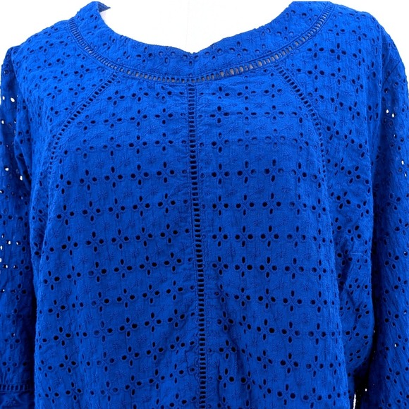Eloquii Royal Blue Eyelet Lace Blouse – Tie-Back Detail & Scalloped Hem Size 24 - Picture 3 of 8